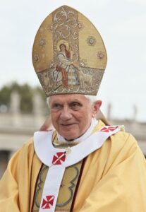 Pope Benedict XVI (Kancelaria Prezydenta RP, GFDL 1.2)